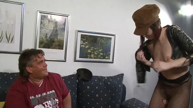 DV127247DV127247829